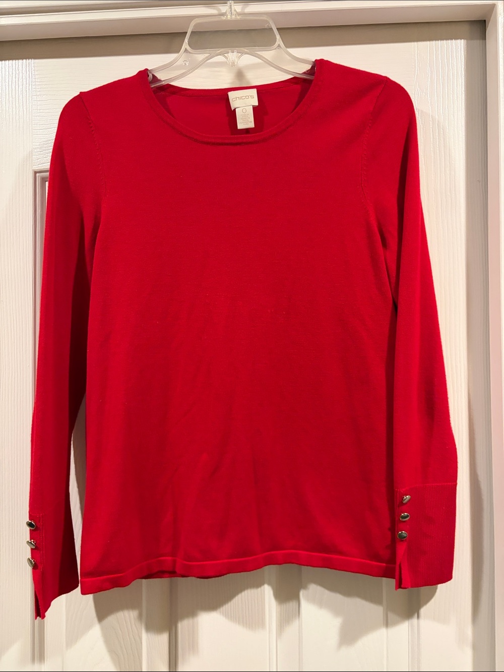 Chico’s Women’s Red Long-Sleeve Crewneck lightweight Top like new size 0